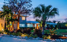 Seascape Resort & Marina